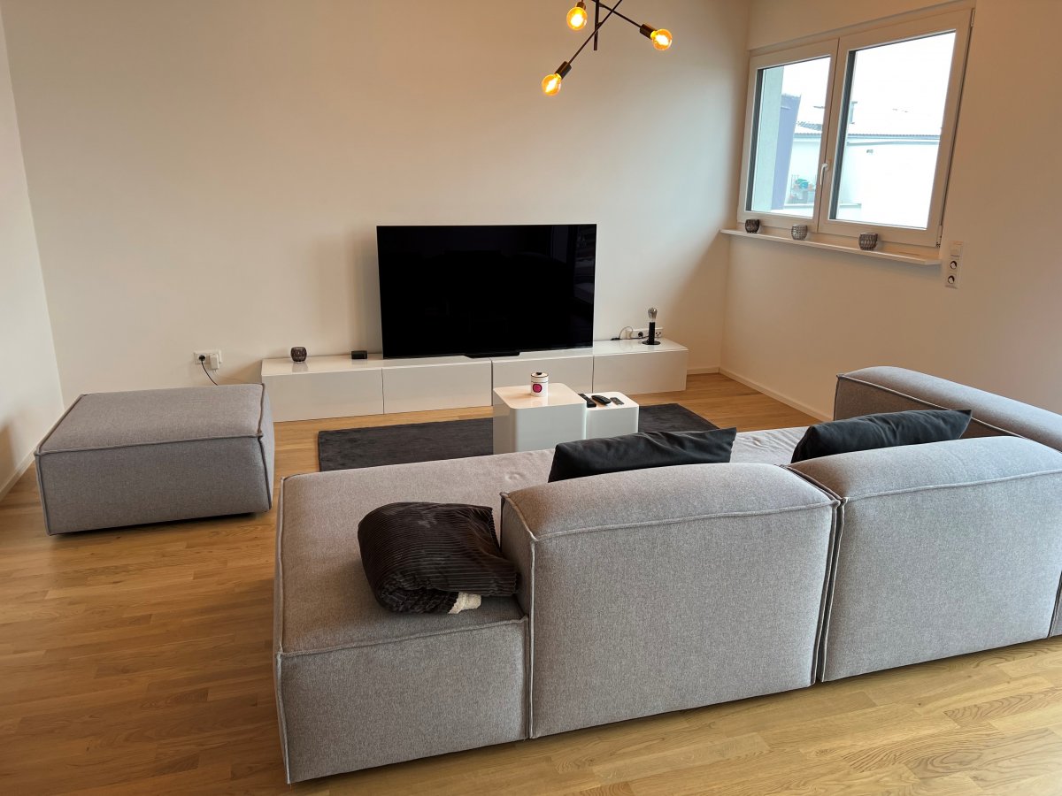 Großzügige helle 3 Zi. Wohnung - Foto 2